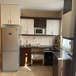 Apartament Calm Island Near The Danube - Free Parking