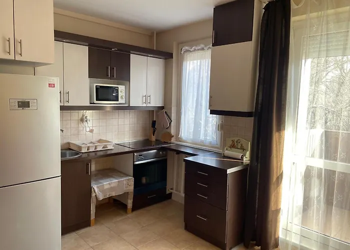Apartament Calm Island Near The Danube - Free Parking