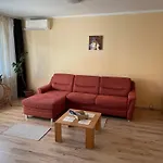 Apartment Calm Island Near The Danube - Free Parking *
